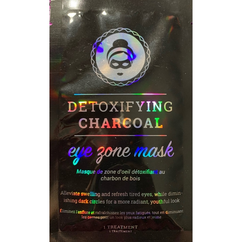 Detoxifying Charcoal Eye Zone Mask